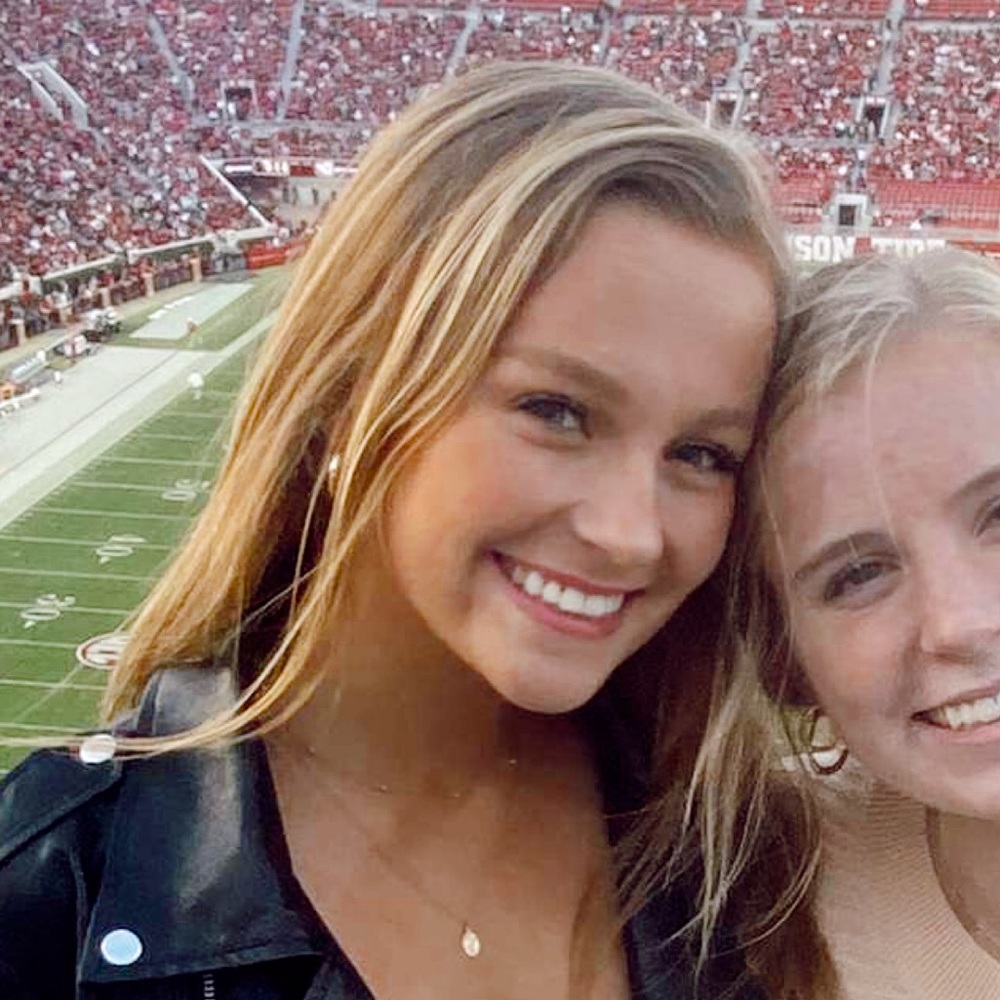 Meet your Posher, Savanna